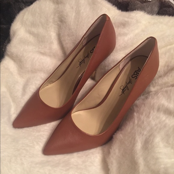 A.B.S. Allen Brown Schwartz Pumps - Picture 3 of 7